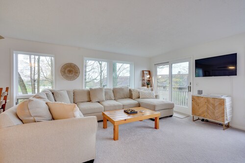 Lakefront Dewittville Condo With Private Deck!