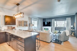 Interior - Downtown Winter Park Condo w/ Free Bus to Ski Base (Winter Park)