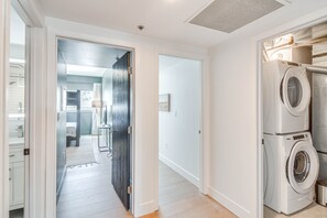 Interior - Downtown Winter Park Condo w/ Free Bus to Ski Base (Winter Park)