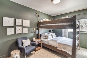2 bedrooms, bed sheets - Downtown Winter Park Condo w/ Free Bus to Ski Base (Winter Park)