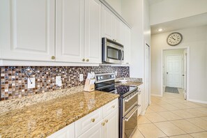 Interior - Cozy Cape Coral Home: 8 Mi to Marina! (Cape Coral)