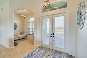 Interior - Cozy Cape Coral Home: 8 Mi to Marina! (Cape Coral)