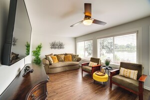 House (3 Bedrooms) | Front of property