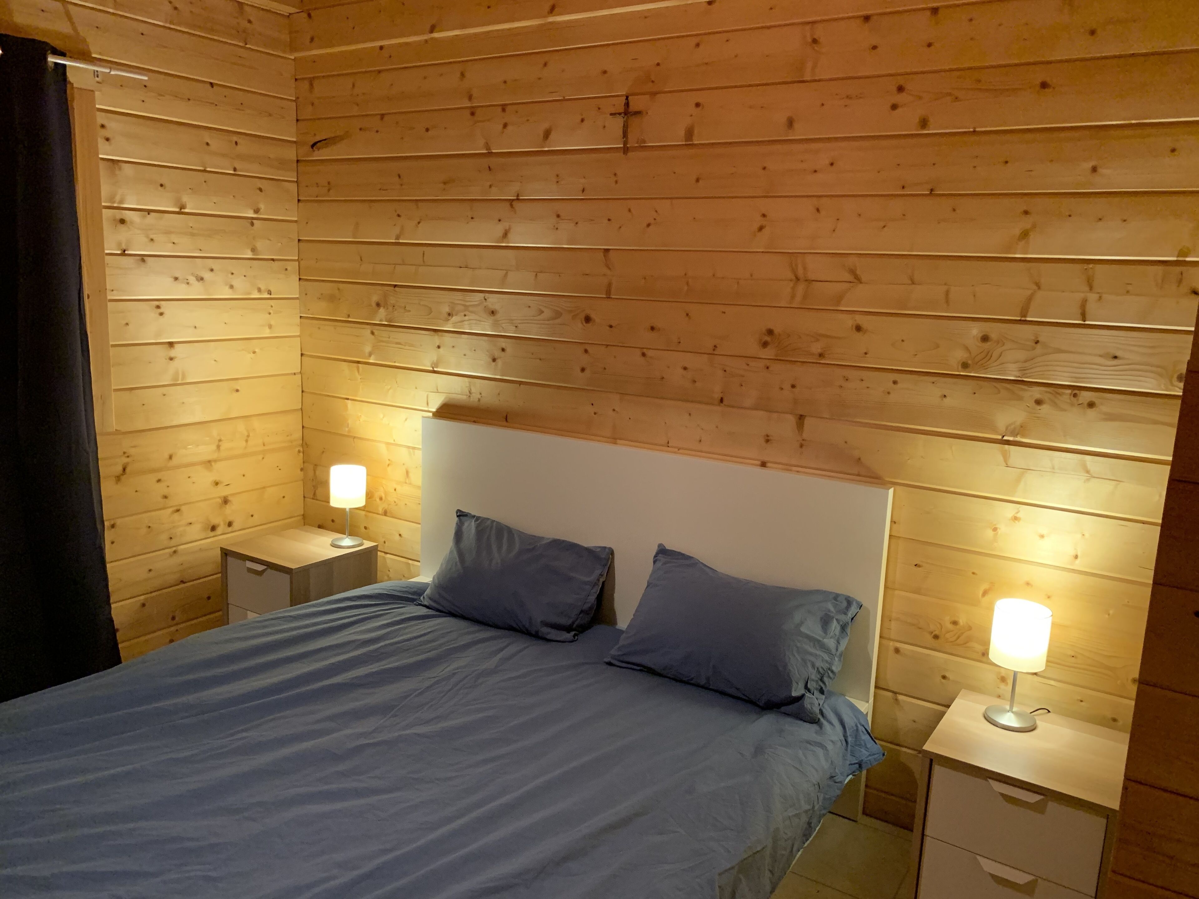 3 chambres, bureau, fer et planche à repasser, Wi-Fi gratuit