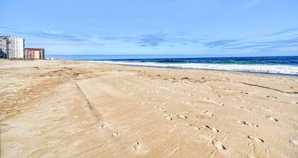 Marigot Beach 103 2 Bedroom Condo by RedAwning