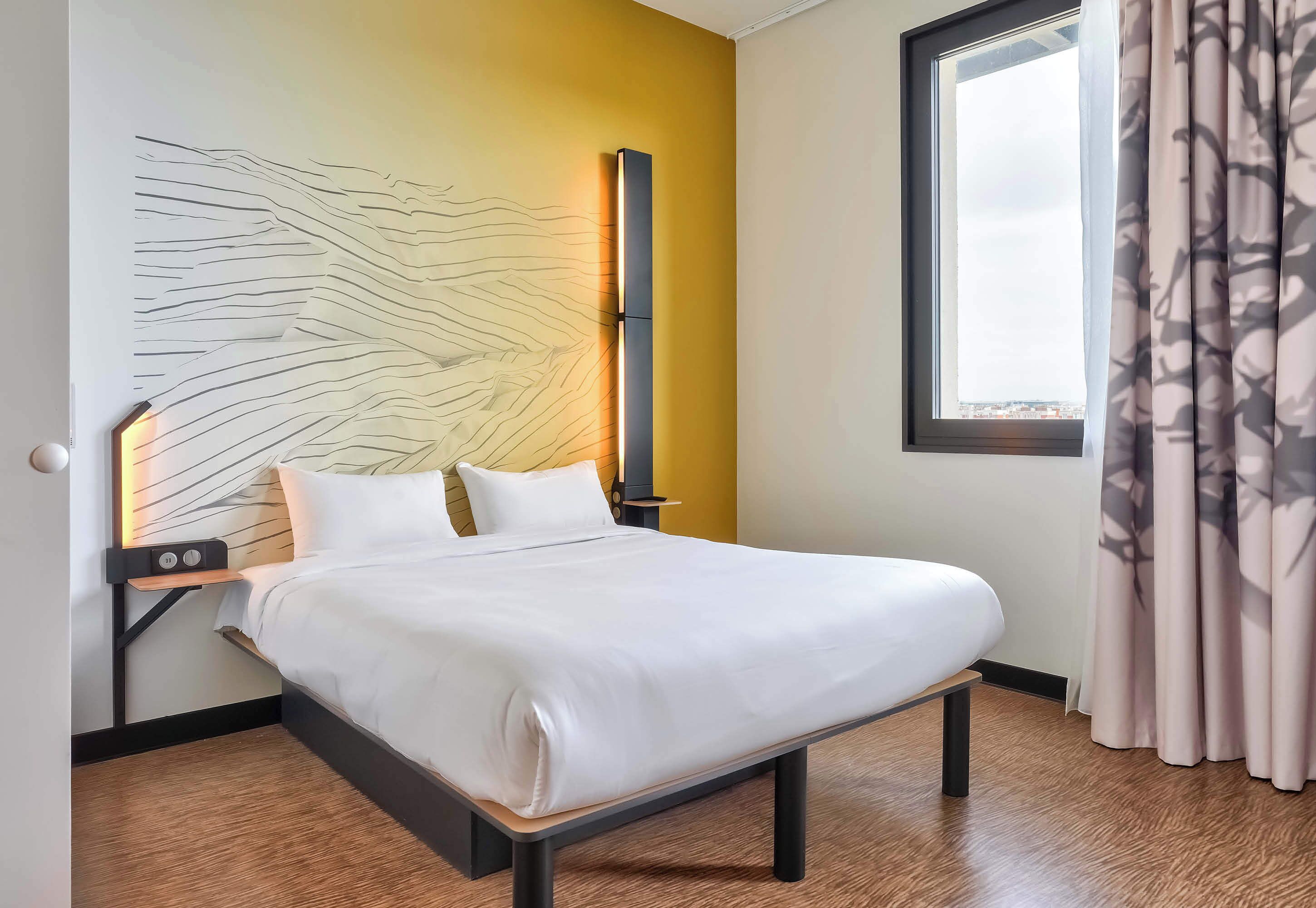 Basic-Doppelzimmer, Nichtraucher | Schreibtisch, laptopgeeigneter Arbeitsplatz, schallisolierte Zimmer