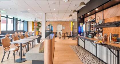 B&B HOTEL Paris Porte d'Orléans