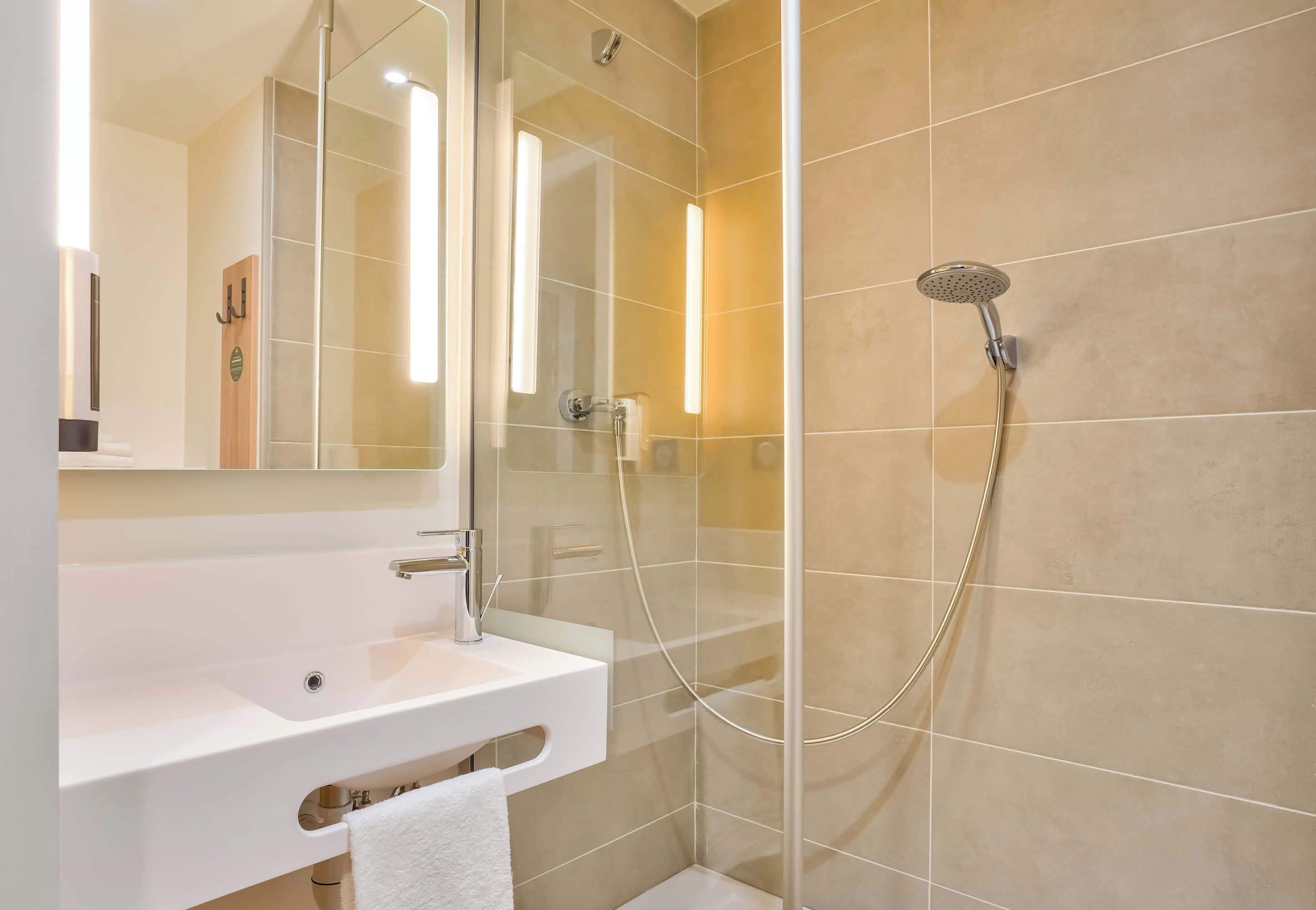 Photo - B&B HOTEL Paris Porte d'Orléans