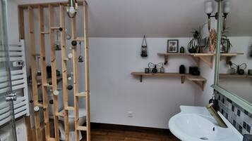 Family House | Bathroom | Hair dryer