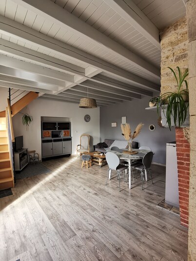 Les Gîtes de La Roche Élie Chez Léonie 