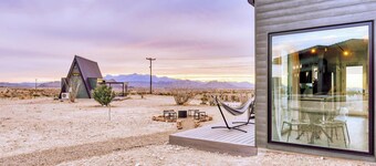 Stardust Luxury Cottage with loft & a great view