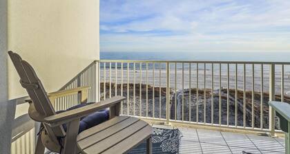 Beachfront paradise with Gulf views and pool!
