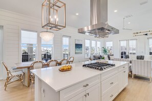 Interior - Stunning Beach Home w/ Tower + Amenity Access@Cinnamon Shore South (Port Aransas)