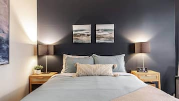 1 slaapkamer, een bureau, een strijkplank/strijkijzer, gratis wifi