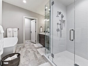 Shower, towels