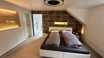 2 Schlafzimmer, Bügeleisen/Bügelbrett, Reisekinderbett, WLAN