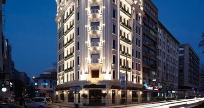Perla Pura Hotel