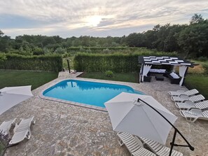 Pool - Villa Paradiso (Policnik)