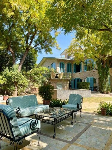 Lavish 1 Bedroom Bungalow Jaipur Common Pool

