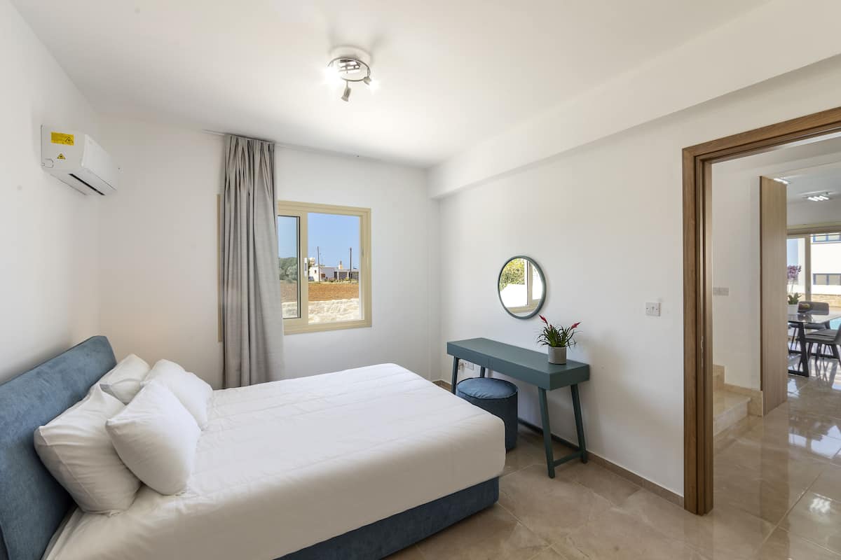 4 Bedroom Villa with Private Swimming Pool