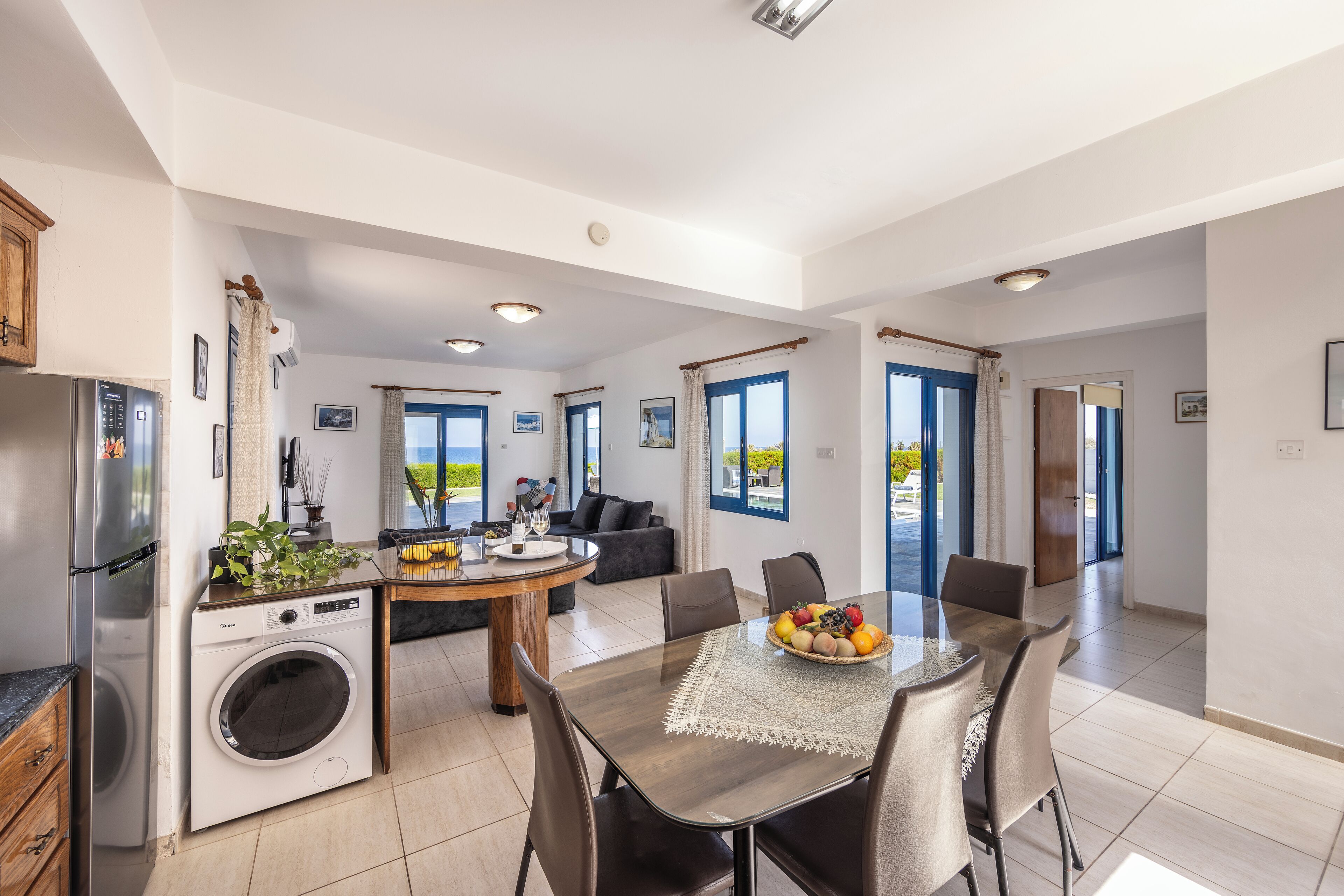 3 Bedroom Villa with Sea View and Private Swimming Pool | Private kitchen | Full-size fridge, microwave, oven, stovetop