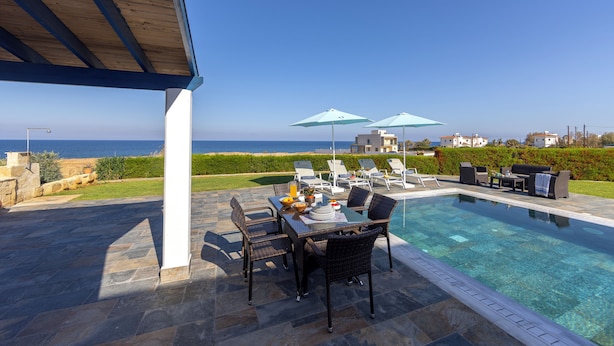 3 Bedroom Villa with Sea View and Private Swimming Pool | 테라스/파티오
