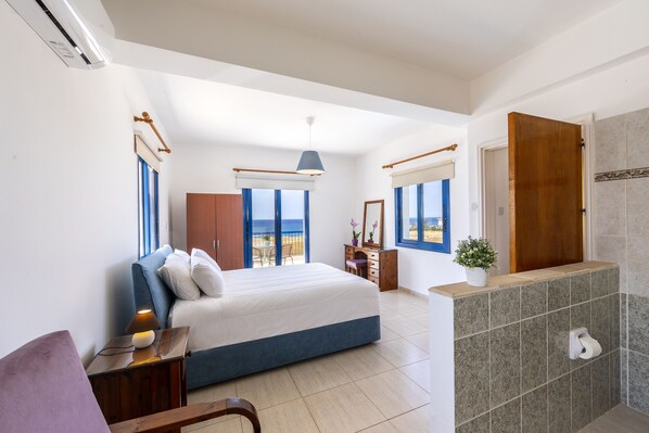 3 Bedroom Villa with Sea View and Private Swimming Pool | Individually furnished, free cribs/infant beds, free WiFi, bed sheets - Diana Seaside Villas (Pomos)