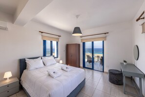 3 Bedroom Villa with Sea View and Private Swimming Pool