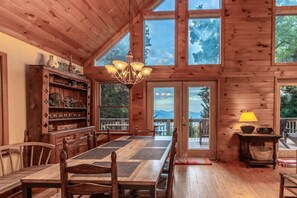 Dining - Spruce Patch - Mountain Cabin with Stunning Views and a Hot Tub! (Sylva)