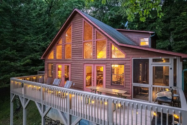 Exterior - Spruce Patch - Mountain Cabin with Stunning Views and a Hot Tub! (Sylva)