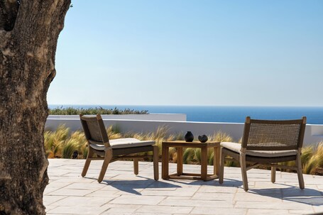 Sandblu Santorini, LXR Hotels & Resorts - view 2