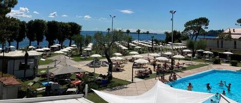 Piscine extérieure