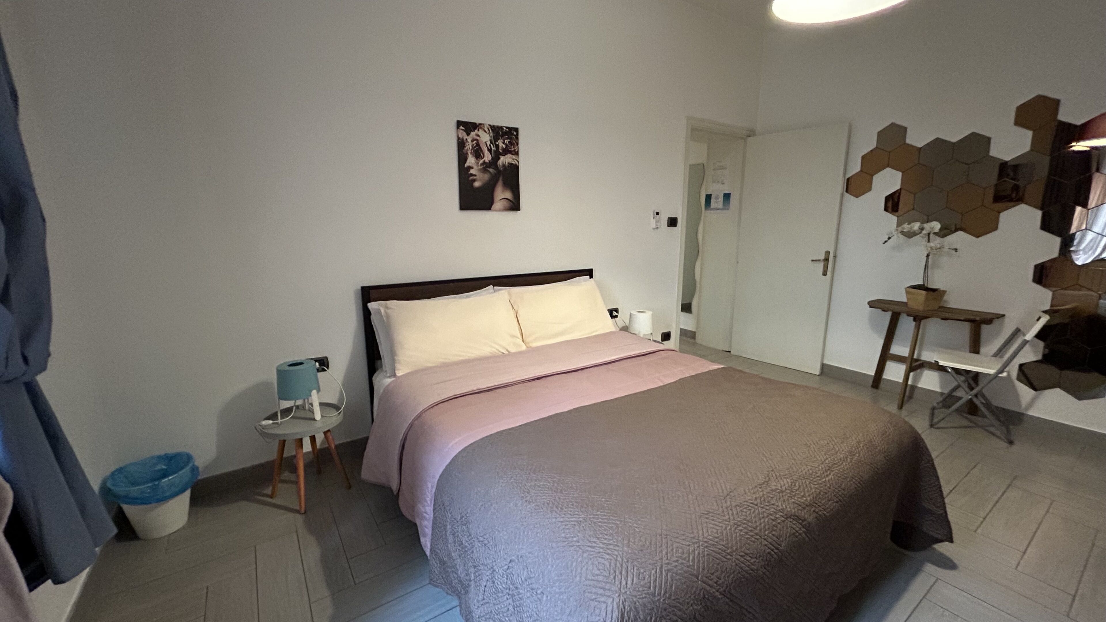 2 chambres, fer et planche à repasser, lit parapluie, Wi-Fi gratuit