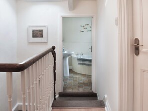 Interior - 3 bedroom accommodation in Bude (Bude)