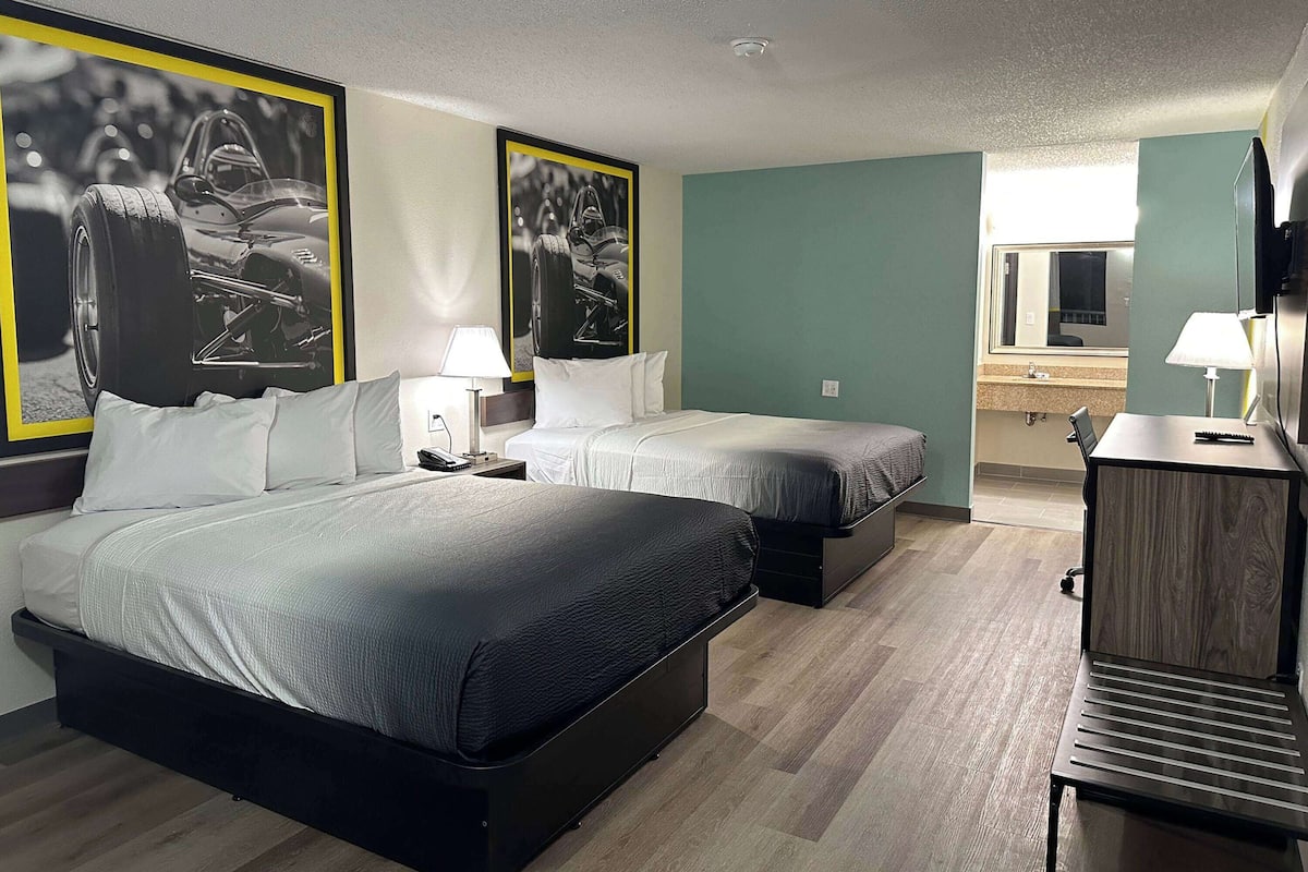 Room, 2 Queen Beds, Non Smoking | Free WiFi