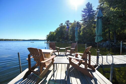 Beautiful open-concept log home in quiet setting on Thompson Lake.
