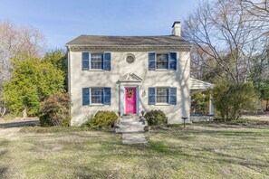 Exterior - Historic Glen Allen Home ~ 11 Mi to Richmond! (Glen Allen)
