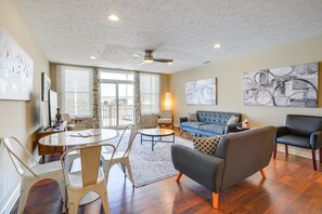Living area - Downtown St Joseph Condo w/ Balcony & Harbor View (St Joseph)