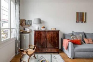 TV - To complete (Paris)