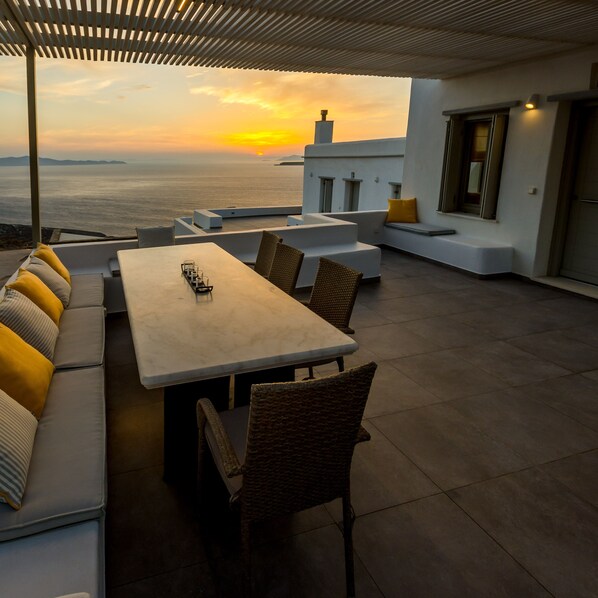 Superior Villa, Sea View | Terrace/patio
