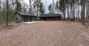 Exterior - Private Log Cabin near Lake Arbutus and ATV trails
 (Merrillan)