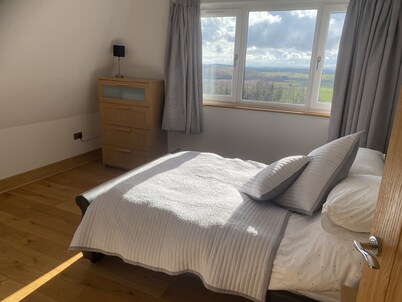 The Annex at Meeks Park Immaculate 2 bed