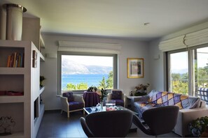 View from property - Lovely 8-bed Villa in Ano Korakiana - Villa K&K (Corfu)