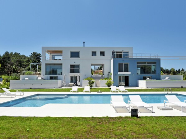 Pool - Lovely 8-bed Villa in Ano Korakiana - Villa K&K (Corfu)