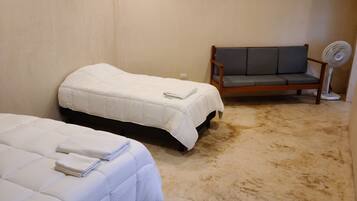 1 camera, ferro/asse da stiro, Wi-Fi