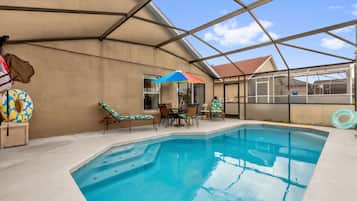 AuĂenpool, beheizter Pool