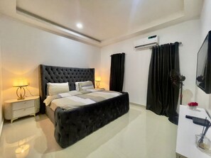 Appartement Duplex Luxe, vue cour intérieure