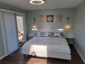 3 Schlafzimmer, Zimmersafe, Schreibtisch, Bügeleisen/Bügelbrett