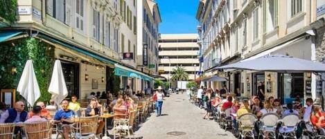 Restaurante al aire libre