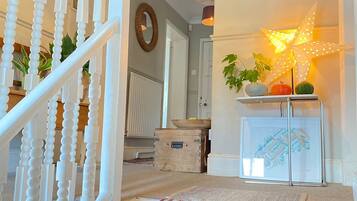 House | Living area | Fireplace